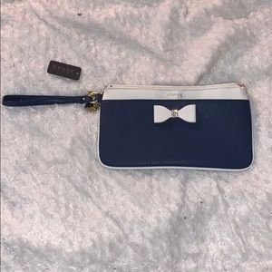Guess Wristlet